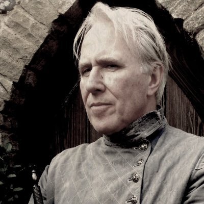 RE TAVR, HSE Pt.I & PT.II Commercial diver, CSWIP 3.4U Weldment Inspector, Historic fencing instructor, Military historian and
Imperialist scum. 🏴