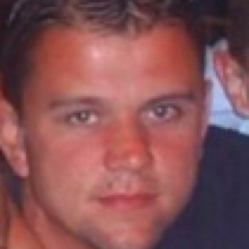 bez227's profile picture. 