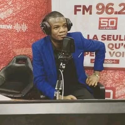 KalalaHeno24117's profile picture. Chrétien. jrnaliste pro. Spclsé en Ats et Cult. passé à https://t.co/uOUmXY43Kl, Ssntnl https://t.co/HhwhDpOhHg. Généraliste à https://t.co/rKw0voPVYK
 Ex. en Com socio-culturelle et pour le développement.