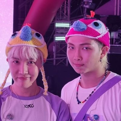 bts only |(7-1=0)| support full member!! 💗