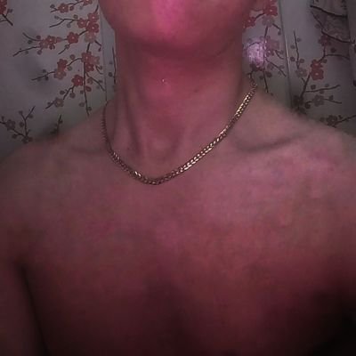 HoaiAnPham45633's profile picture. ...👀
