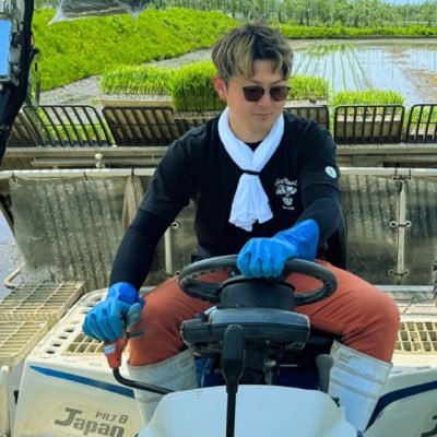農業は、稼げてカッコよくなれる。 青森の雪国で、若手プロ農家が挑むリアルを発信中👨🌾 note→「農業の始まりは雪かきだった。」✍️ #農業の可能性 #若手農家