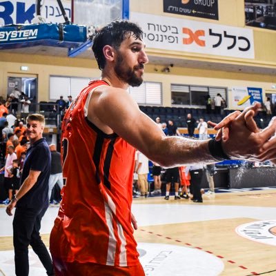 joshua_freund's profile picture. Pro Hooper🏀 | Roanoke College #FreundNation