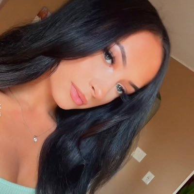 kennrams's profile picture. ♒︎♊︎ ♊︎