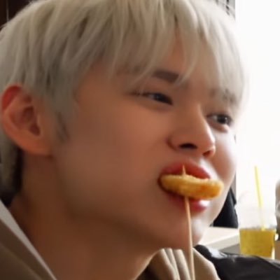 dollover01's profile picture. 돌 맞았다💎