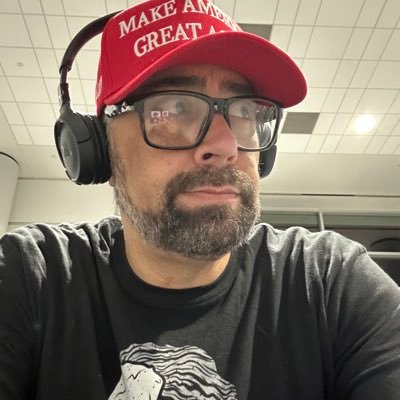 Praise the Lord and pass the ammunition. Based Chef. ΜΟΛΩΝ ΛΑΒΕ. Patriot. 1776. Momento Mori. Christ alone. ✝️🇺🇸