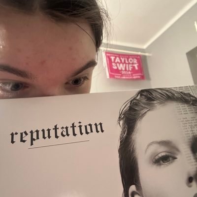 zoe_fodor's profile picture. Dear Reader,