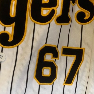 rii__810__new's profile picture. 前垢(@rii__810) '97 三重▶︎愛知 ただの阪神とアマ野球ファン🐯高寺小野寺戸井茨木/ 高校は三重愛知勢贔屓 / 大学社会人は東都西濃贔屓 / 小さい頃からの憧れは藤川藤浪荒木 / 現地予定▶︎9/20 甲子園 神宮大会