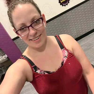 Charlottec59998's profile picture. 