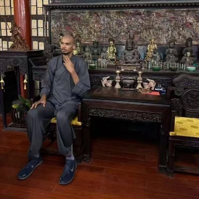 seinundzeit__'s profile picture. korphoula mou || sola fide