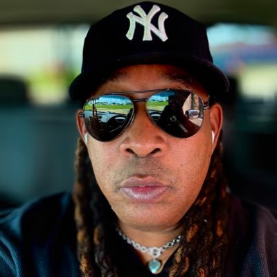 antwinej's profile picture. music/ engineer/ producer