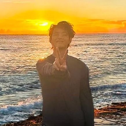 REAL STAN ACCOUNT
t1(gaming), kpop, anime, anything about life rants
saw tbz, fromis9, bnd
