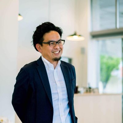 muracome's profile picture. 中小零細企業の強み探しをディレクションしています。
地域の種探しはヒストリーブランディングで。
地域商社伊萬里百貨店
@imarihyakkaten
.
ゴール裏に7年ぶり復帰。
サガン鳥栖と共に鵲派（2010）の管理人。