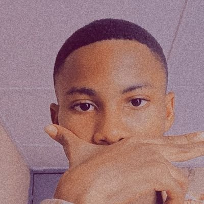 _JCVU's profile picture. Student Engineer 👨‍🔧⚡ || @ChelseaFC || Musiala 🐐 || UI/UX DESIGN || Solidity Smart Contract Development || BlockChain Development Enthusiast || MUSIC 🎶