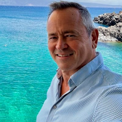 CEO, Strategy, Global M&A - Peace & Love to all 🙏🏽❤️ Gloria in excelsis Deo, et in terra pax hominibus bonae voluntatis