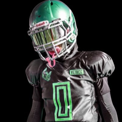 Zaid | 13 | FL CB | S | WR | D-Captain – Venice Vikings FL ⭐️ Ranked — 40 yd: 5.3s Track: 100•200•400•4x1 Faith. Focus. Fearless. Class of 2030 Psalms 18:35