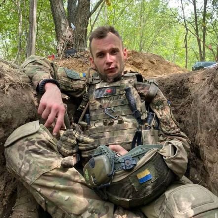 Andiry_kav46's profile picture. Україна воскресне і ми ніколи не перестаємо вірити 🇺🇦
#Slavaukraine 💪
