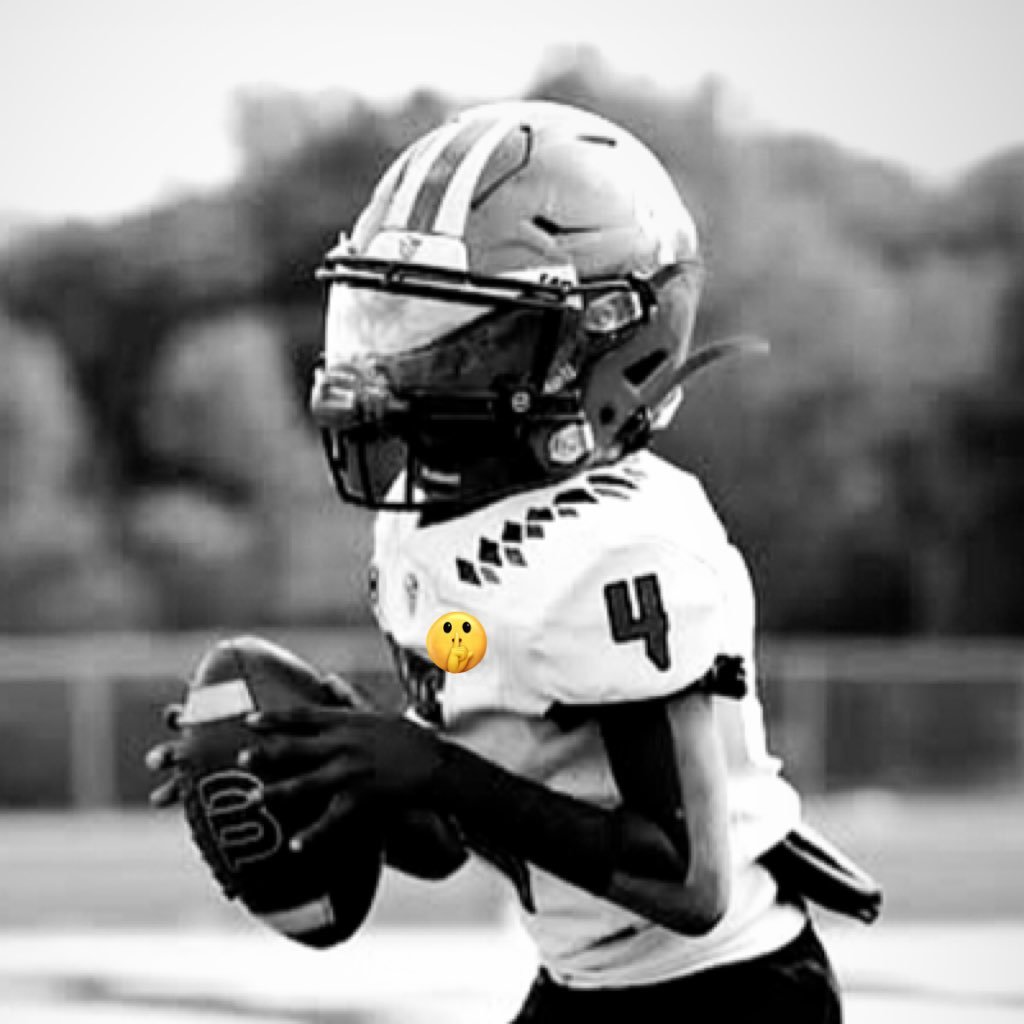 Palm beach Lakes High School Class of 2028 Football DB||5’4||140lbs GPA 3.8|| @westpalmBeachFB || Gmail-wikensleyalexis@gmail.com