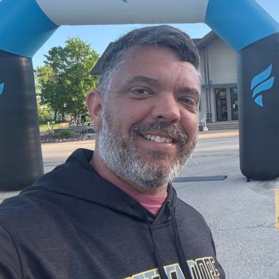Once 400+ lbs, Over 100 lbs lost now. 2+ years sober. Lifting, running, rebuilding daily—becoming a better husband, father, and man.