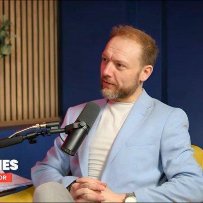 No Spin | No Favorites | No Filter
Insider | Broadcaster | Writer
@TalkTV, @GBNEWS @TimesRadio @Youtube & more
Been called 'Repulsive' - 'Insightful' - 'Legend'