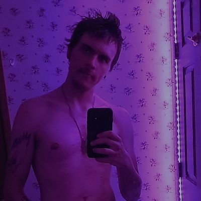 brando26577's profile picture. welcome like what you see  become a fan for more content