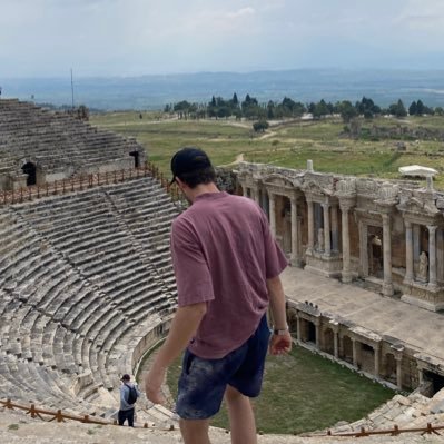 H0r4es's profile picture. Aló?