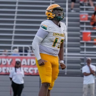 Co 2027 |6'1 250b| Defensive line Football#+1 (386) 983-2700 @EdWhiteFootball