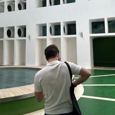 4aem_art's profile picture. i hate it here