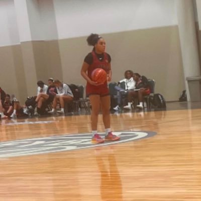 5’5 PG| 3.5gpa| 2028| multi-sport athlete|hardworking|EYBL CY-fair elite | Euless trinity high|cell:816-255-7887| email:aiyannminor@icloud.com