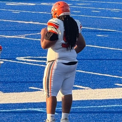 ZacharyHarperJr's profile picture. Loudoun Sports Academy
GPA 3.0
C/O 2027
DL
6" 305