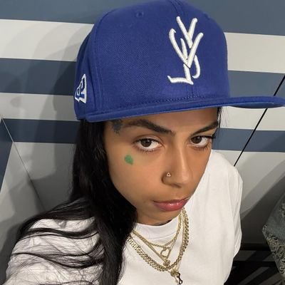 AsherLupupa's profile picture. Let's just play games and listen to Carti that it