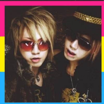 30lvl✩He/they/They/them Enby|Pan🏳️🌈🏳️⚧️✨V系fan since 2009 ✩
Metal , drawing,BL, &more