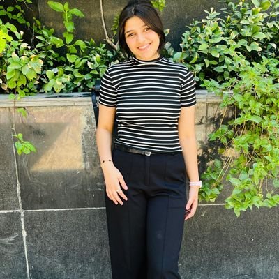 mohra_ayman89's profile picture. ☦️
مُه‍ْرَة💕
Handmade works🔄
singing 🎤🎼
Christian✝️his painter🖌️🎨🤭😌
Going to High school👉👈