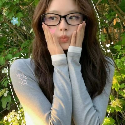 layovervibes's profile picture. Pretty Tae doodle˚⊹♡
https://t.co/ZvQslLTPVe ˚⊹♡