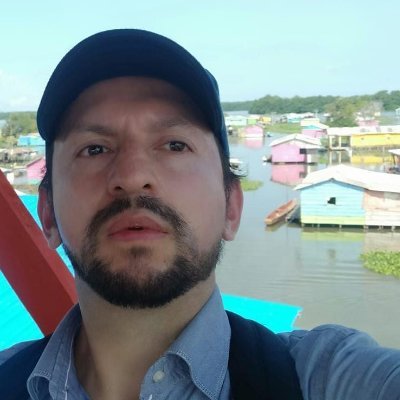 Magíster en Ingeniería Ambiental. Finanzas para la conservación de la biodiversidad. Ciclismo, salsa y rock.