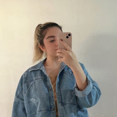 limoonaaz's profile picture. خودمم نميدونم دارم چي مينويسم