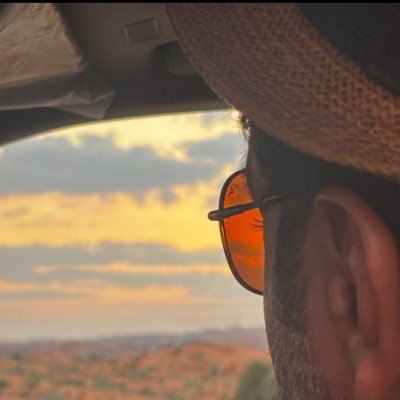 AbukhadraAmjad's profile picture. في هذا العالم عليك أن تختار إما أن تكون ممثل بارع وإما أن تجد لنفسك كرسي وتصفق لمن أجاد التمثيل عليك♡  : اسْتَغْفرُ اللهَ العَظِيْمَ وَأَتُوْبُ إلَيْهْ::