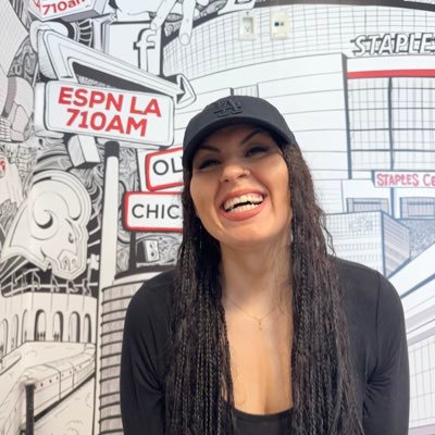 📻 Producer on @espnlosangeles | Golden Mic Nominee| IG: UneeQ_ |🇺🇸🇲🇽 RnB Soul & HipHop Heart| All opinions are my own
