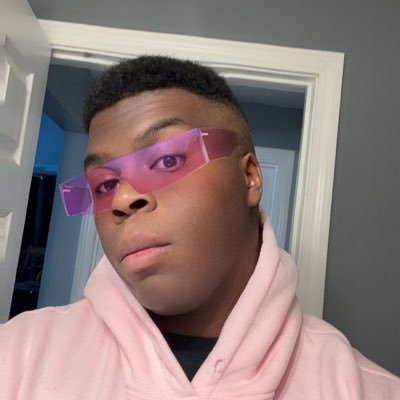 Vexacus4666's profile picture. Youtube - HBIC of Entertainment Yu-Gi-Oh! Duelist - Digimon Tamer/Pokemon Trainer/Anime/Youtuber @Vexacus4666/Queen 🌈