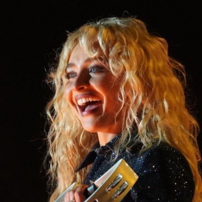 Jodiecom3r's profile picture. Boiola por mulher bonita