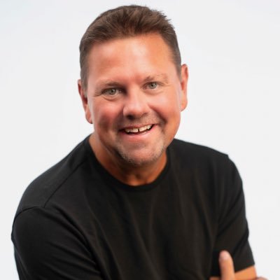 storme warren Profile