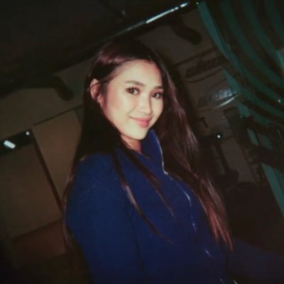 manifestjennie's profile picture. my fave moon 🌙 RT BOT