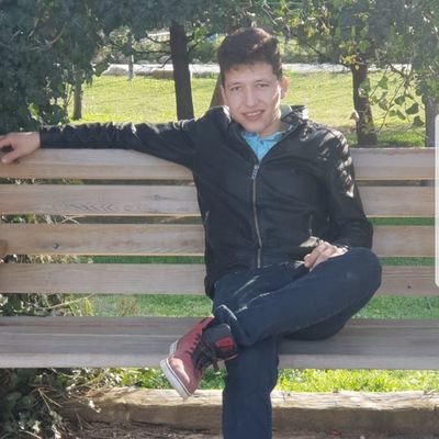 ErdemTop22382's profile picture. 