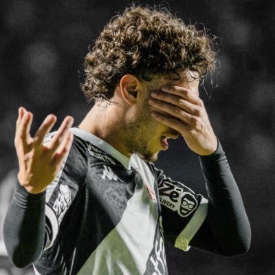teuzin_crvg's profile picture. ✠CRVG✠ •Carioca• •22 anos• •@gabyh_crvg💍• 22º 53' 27.0" S 43º 13' 42.0" W