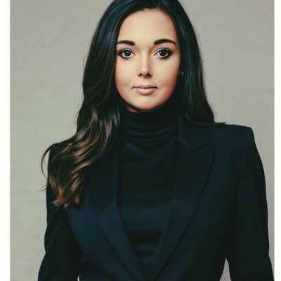 💼 Social Media Manager ✨ Millenial ✨ UGC for Beauty + Tech
👩💻B2B Writer w/ 8+ years in Digital Marketing ✨ I get your brand story & your sales strategy🧠