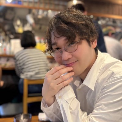沖縄ボーイ(外来種)/3月10日からニコバー横浜店店長 基本的には、ニコバー横浜店(@ykhm_nicobar)に居ます! お酒にグイグイいっちゃうガッツキベイビー スタッフ番号515001