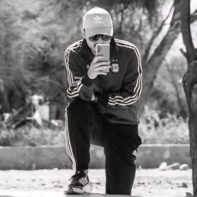 mzambu's profile picture.