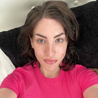 sophia200441's profile picture. Good God