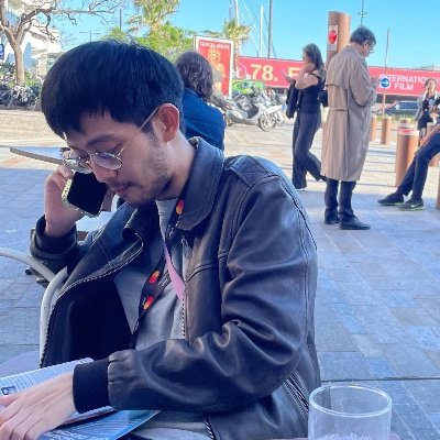 yi_xin12360's profile picture. Luke YI-Hsin SHEN. NTUA filmmaking dept. 
Writing for FUNSCREEN 放映週報, NOWnews 今日新聞 and a few more. Some works here:
https://t.co/fLoU0MZSG6