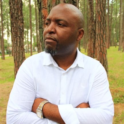 Igola lasenkabazwe(Midlands)|Son|Father|Brother and proudly #Ndebele |Bosso and Manchester United Supporter |SDA(umsala)